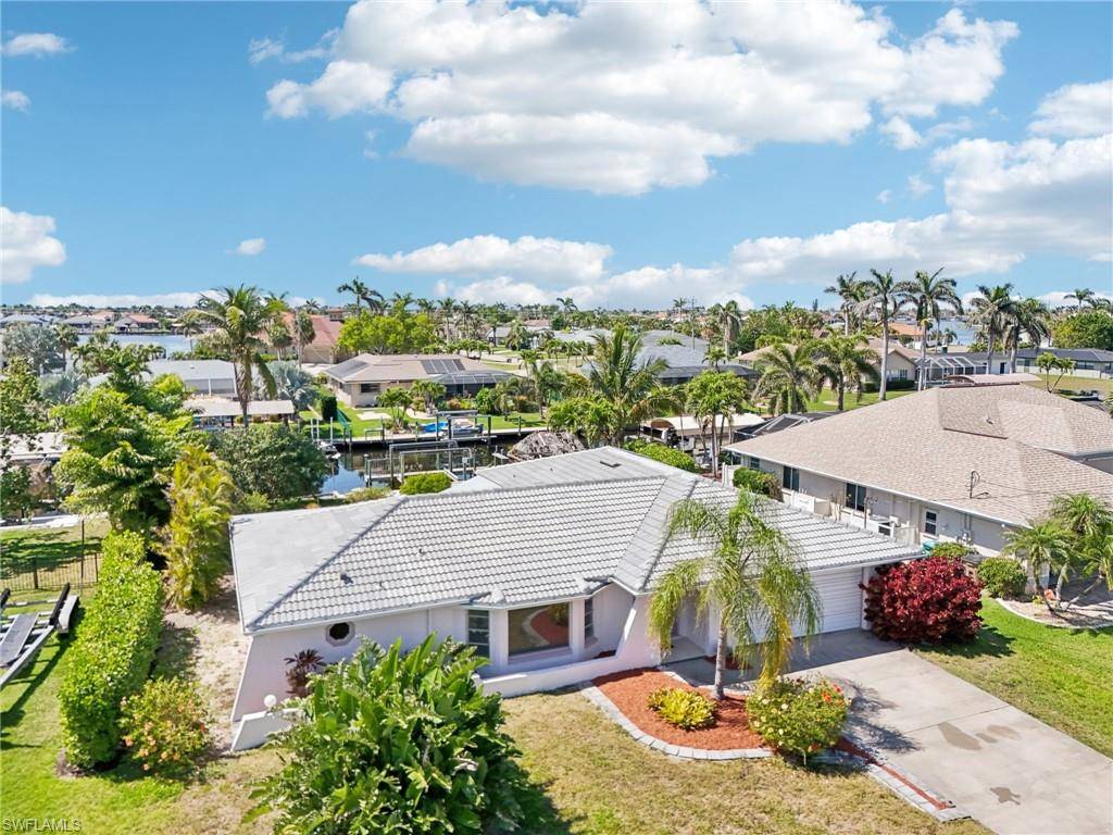 Cape Coral, FL 33914,5208 SW 3rd AVE