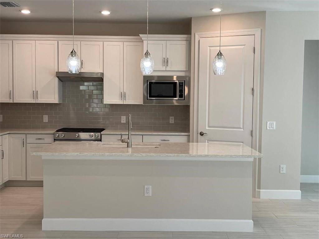 Naples, FL 34114,6856 Winding Cypress DR