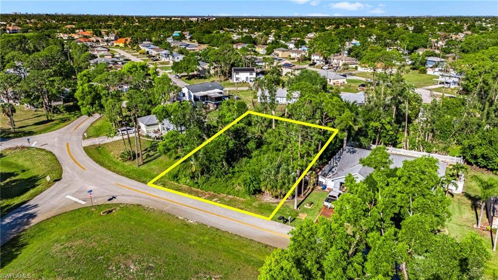 Fort Myers, FL 33967,18758 Spruce DR E