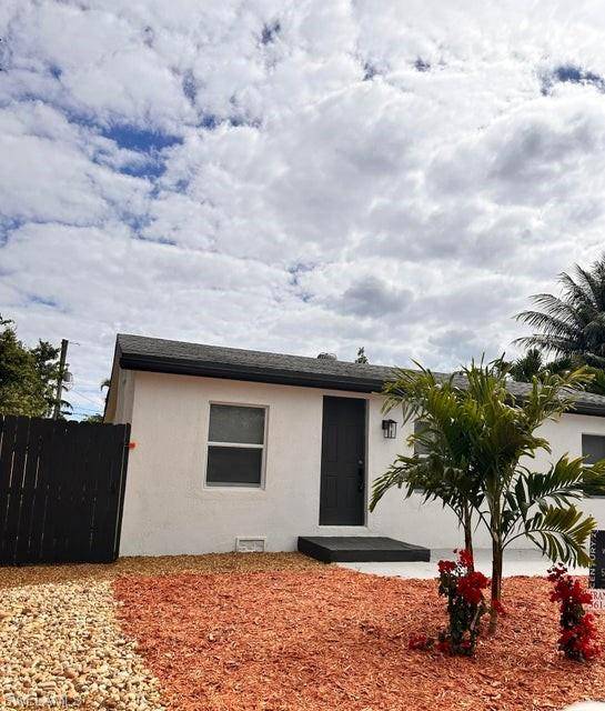West Palm Beach, FL 33406,1152 Sunset Road