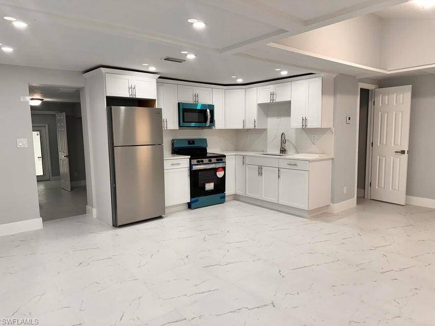 West Palm Beach, FL 33406,1152 Sunset Road