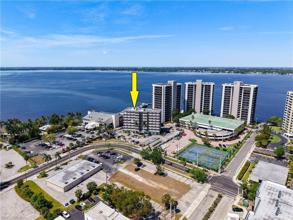 Fort Myers, FL 33901,2350 W First ST #403