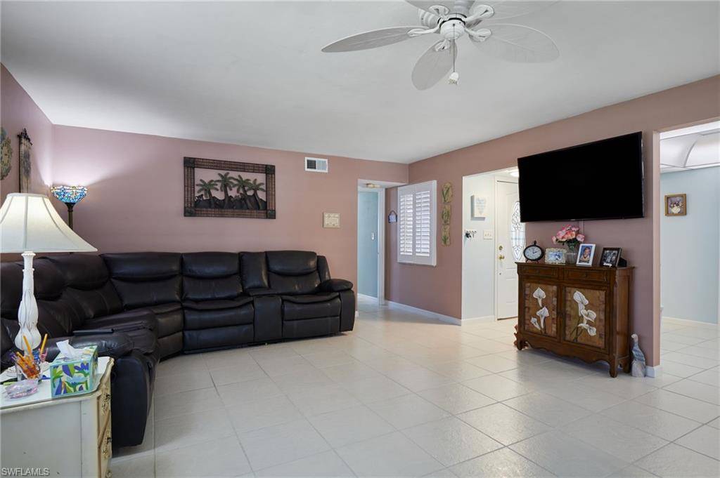 Fort Myers, FL 33919,4765 Hidden Harbour BLVD