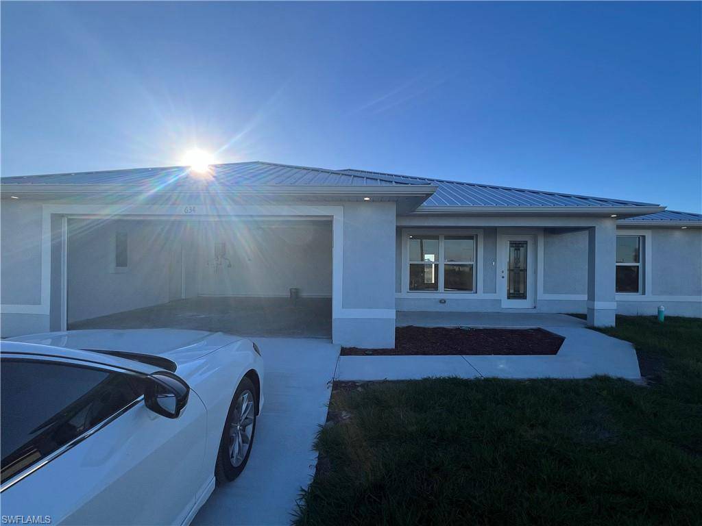 Labelle, FL 33935,634 Royce RD
