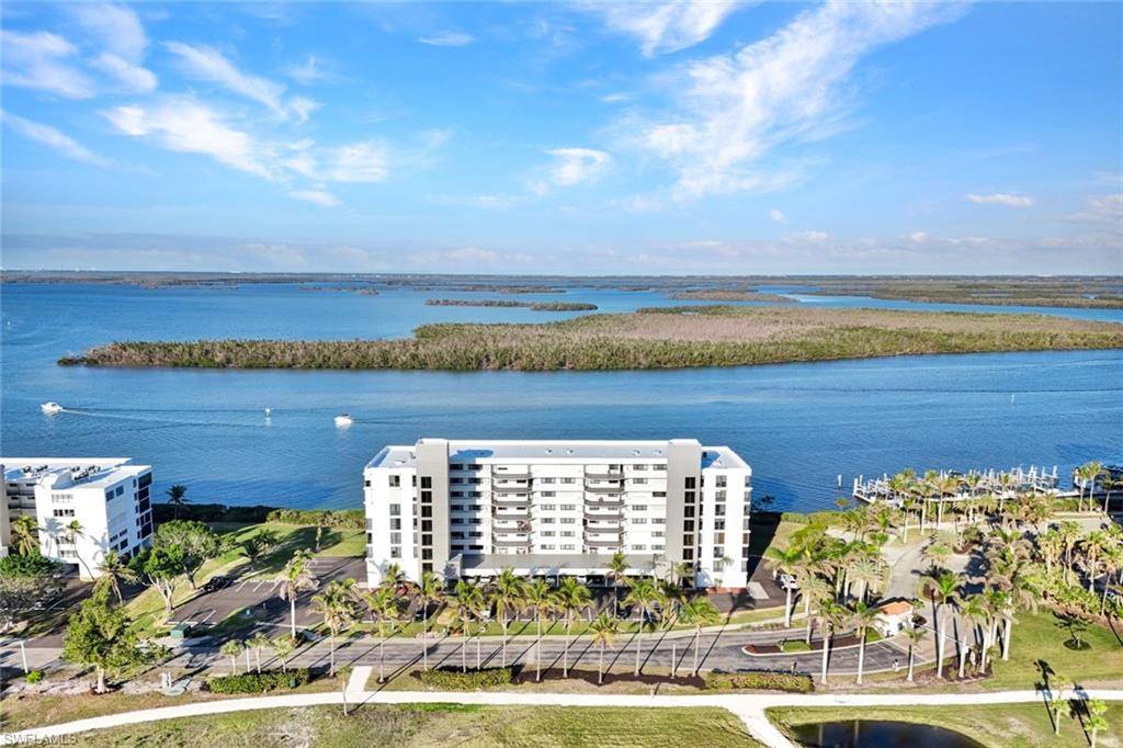 Fort Myers Beach, FL 33931,4203 Bay Beach LN #3F