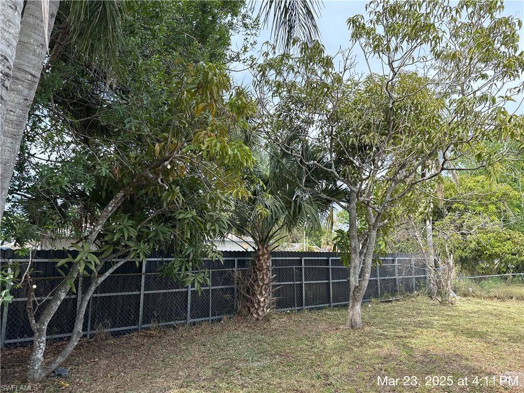 Fort Myers, FL 33916,2809 Thomas ST