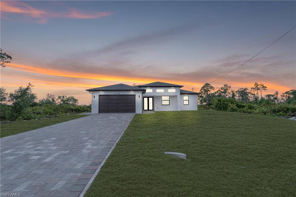 Lehigh Acres, FL 33974,1024 Brenton AVE