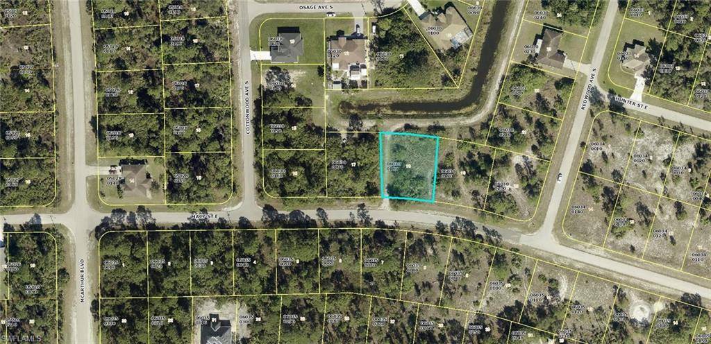 Lehigh Acres, FL 33974,925 MACY ST E