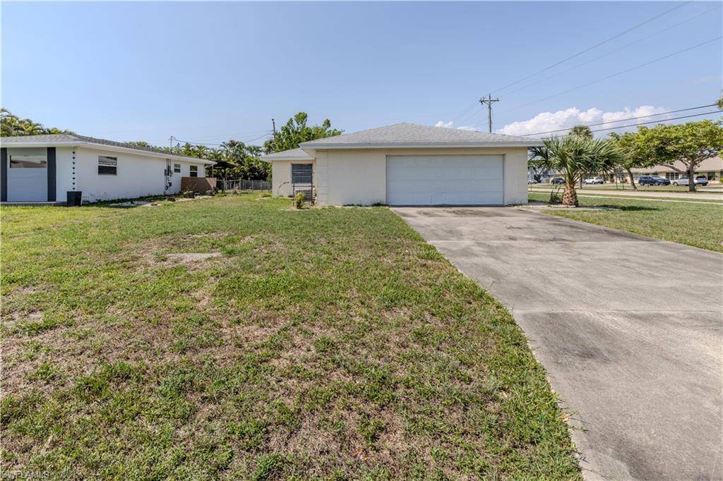 Cape Coral, FL 33904,4646 Palm Tree BLVD