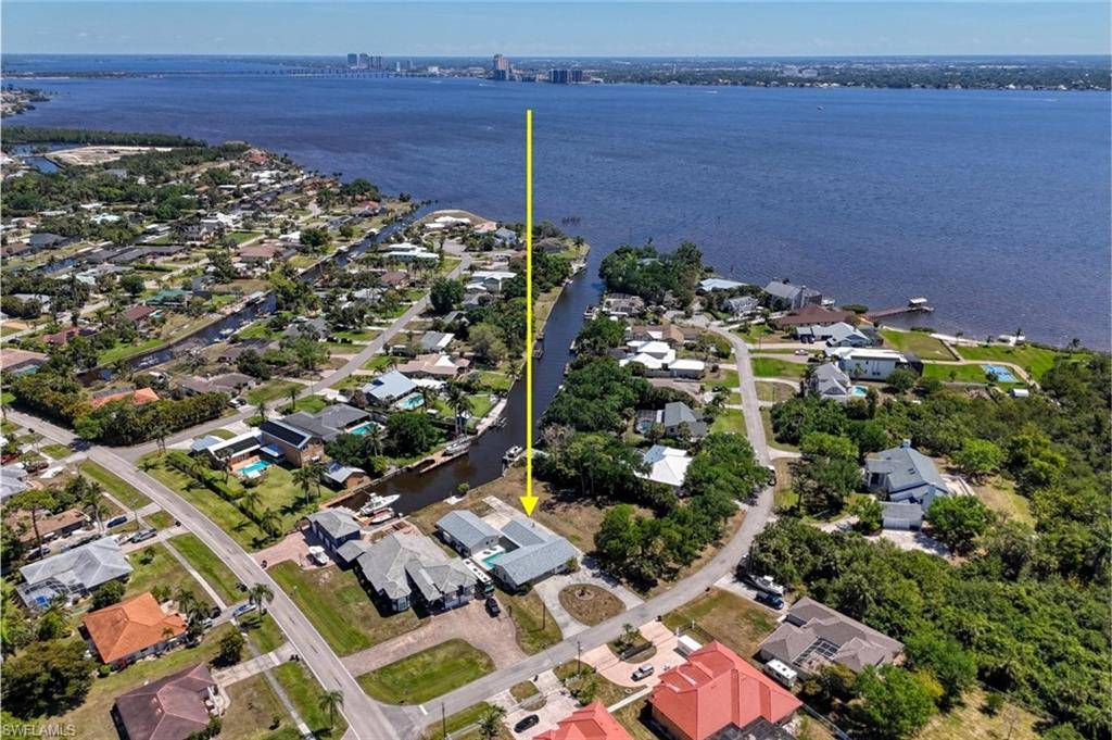 North Fort Myers, FL 33903,1888 Coral CIR