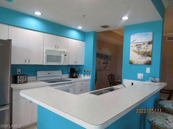 Fort Myers, FL 33966,8076 Queen Palm LN #413