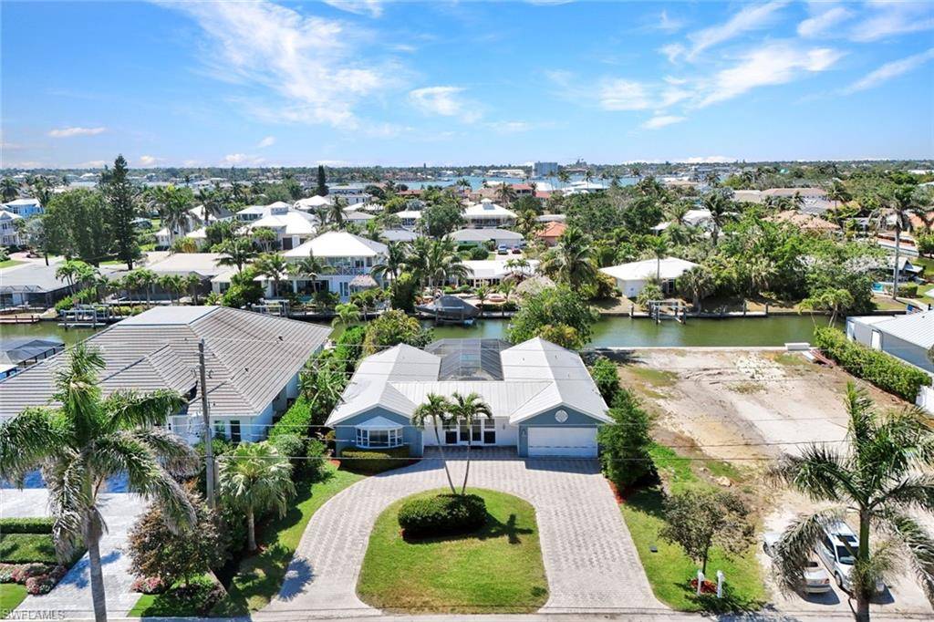 Naples, FL 34102,1550 Sandpiper ST