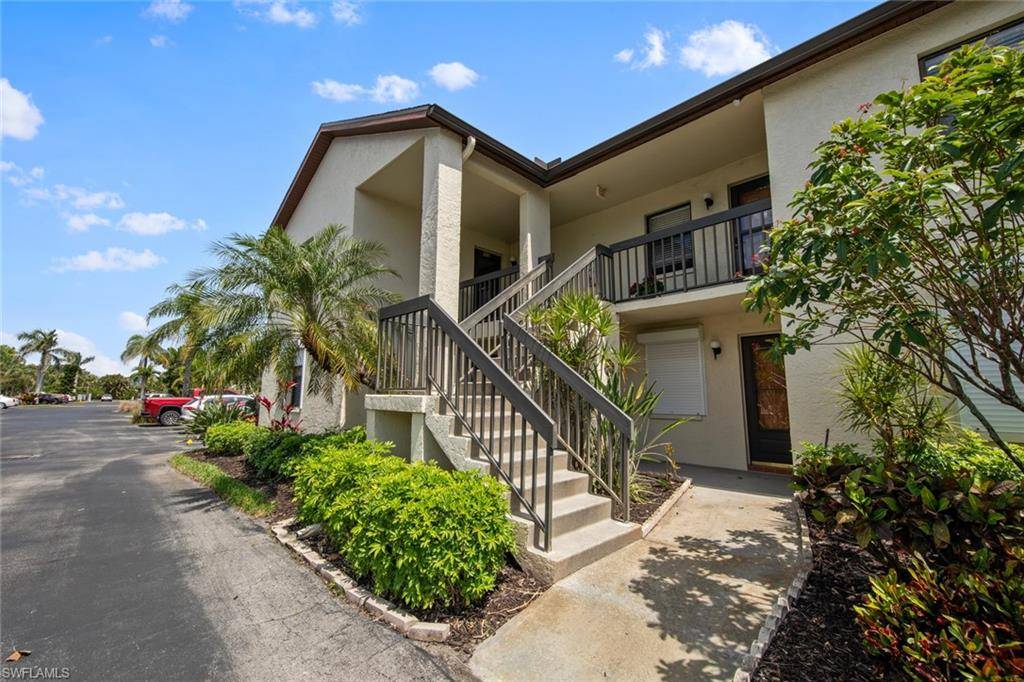 Fort Myers, FL 33919,9315 Central Park DR #201