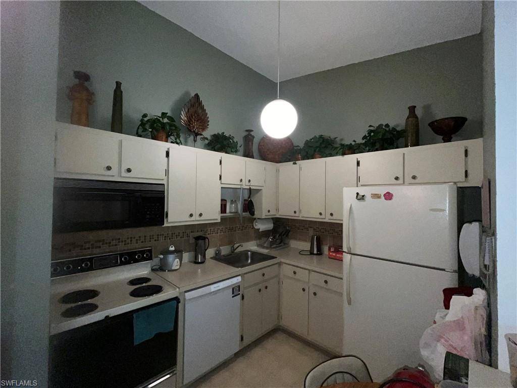 Fort Myers, FL 33919,14860 Summerlin Woods DR #5