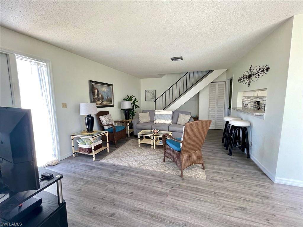 Fort Myers, FL 33907,3308 Royal Canadian TRCE #3