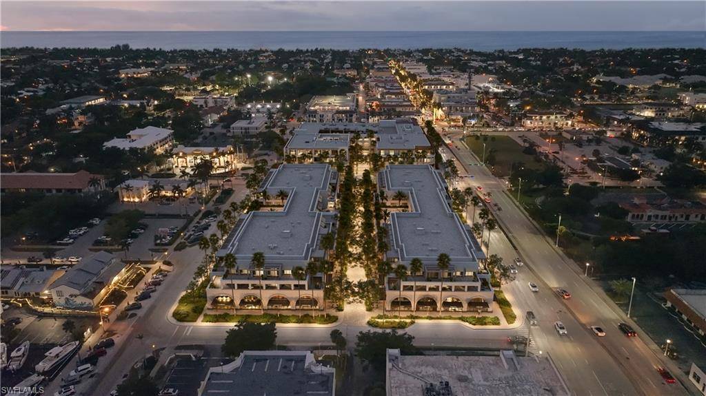 Naples, FL 34102,936 5th AVE S #207