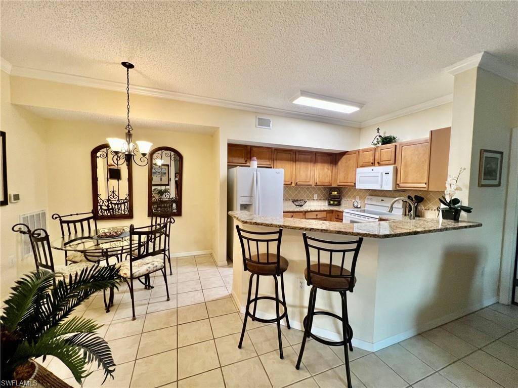 Fort Myers, FL 33908,15585 Ocean Walk CIR #207
