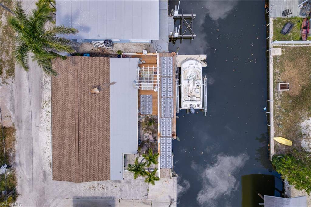 Matlacha, FL 33993,2647 Pine ST