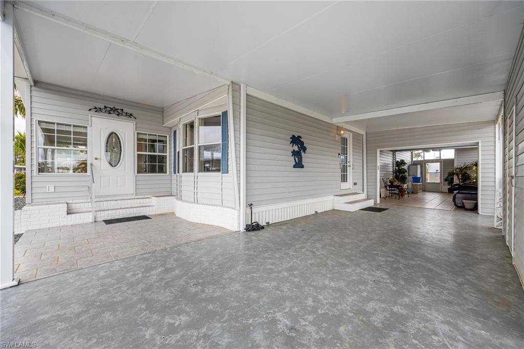 North Fort Myers, FL 33903,500 Jacklin LN