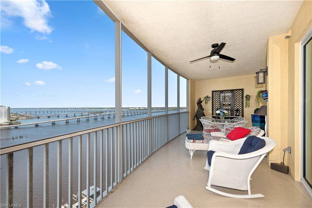 Fort Myers, FL 33916,2743 1st ST #1803