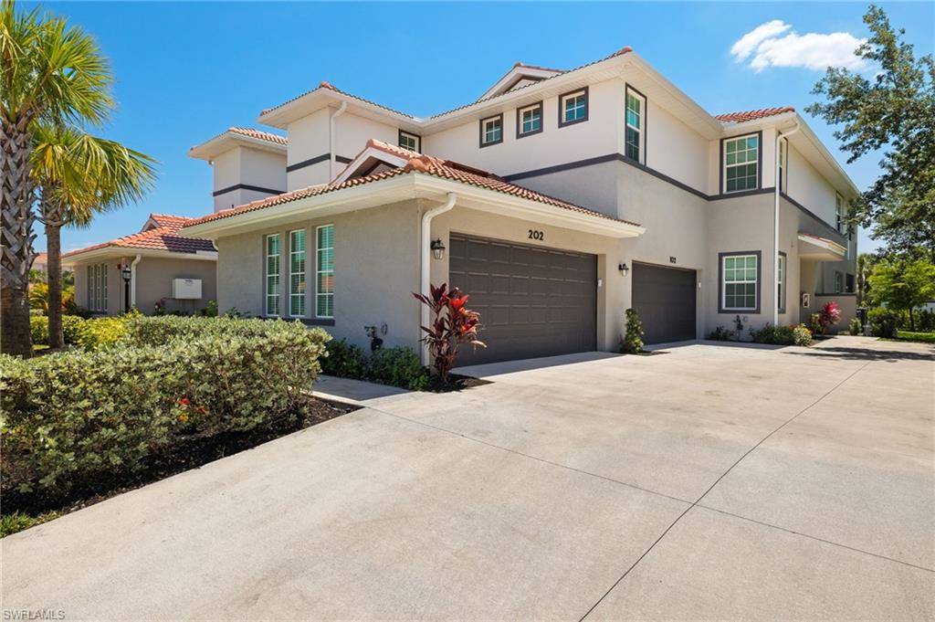 Fort Myers, FL 33913,12000 Santaluz DR #202