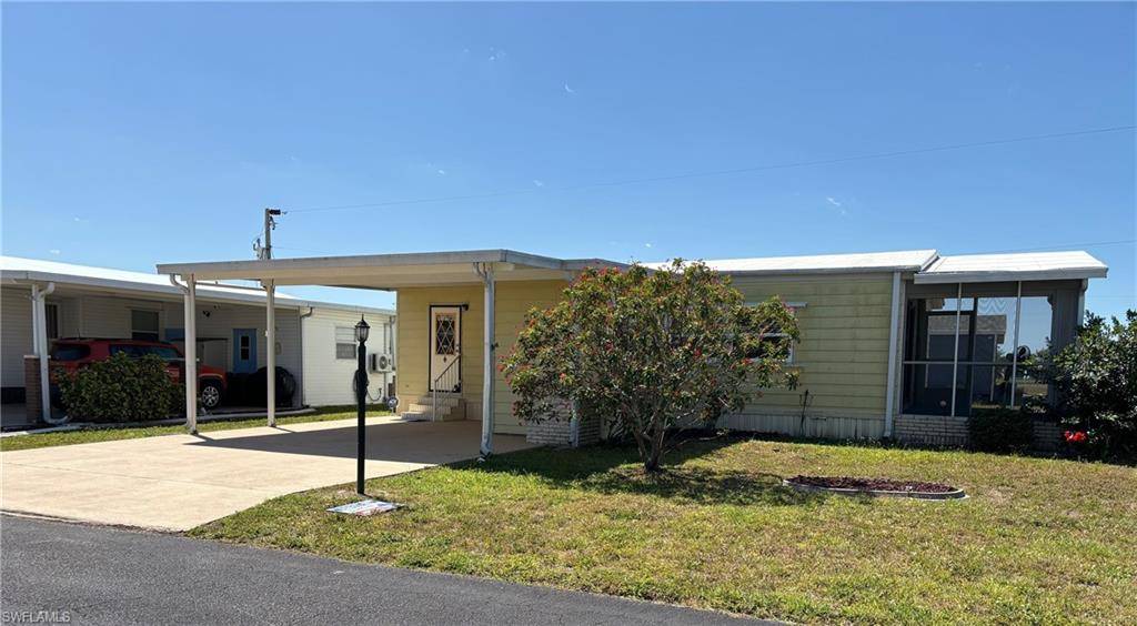 North Fort Myers, FL 33917,3050 Rain Dance LN