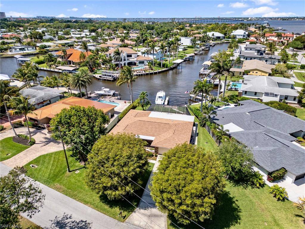 Fort Myers, FL 33919,450 Keenan AVE