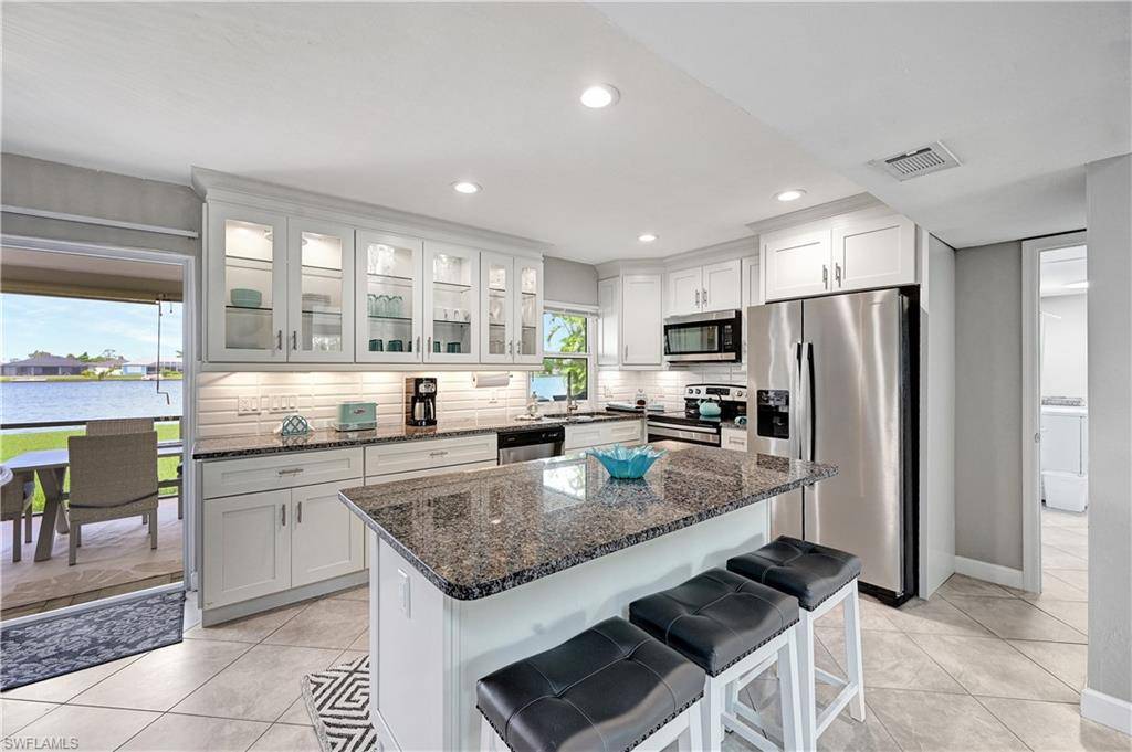 Cape Coral, FL 33991,1210 SW 4th CT