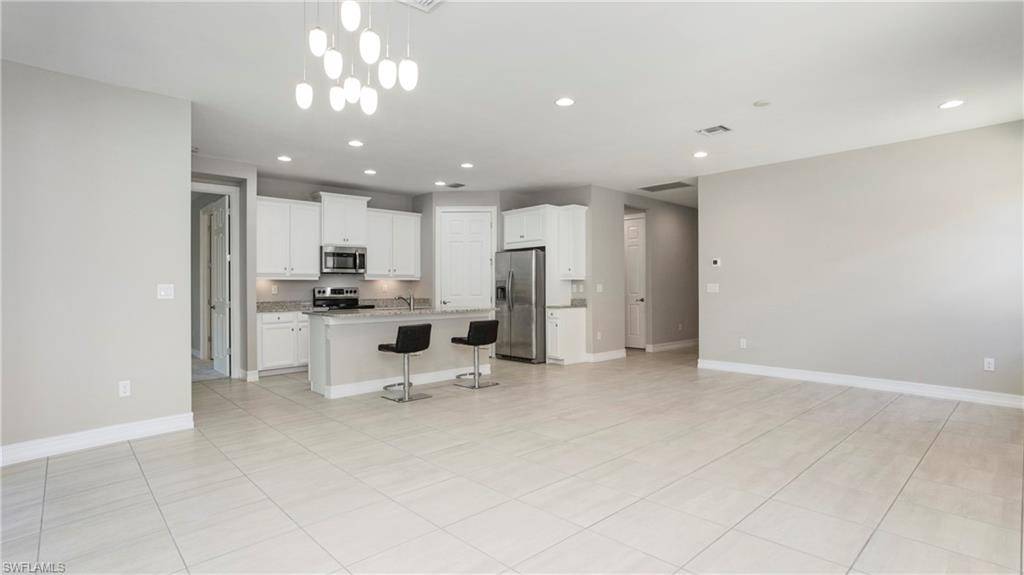 Naples, FL 34110,16440 Aberdeen WAY