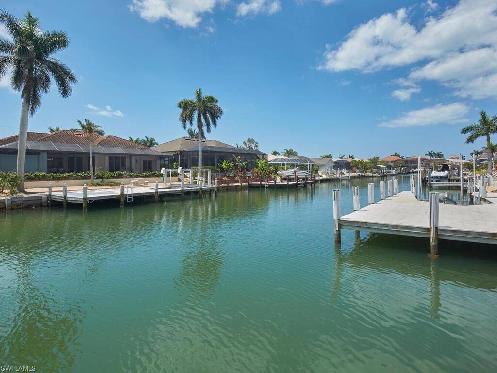 Marco Island, FL 34145,1181 Bond CT