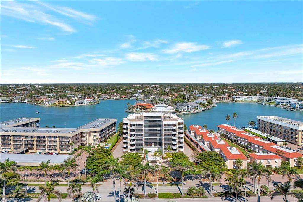 Naples, FL 34103,3100 Gulf Shore BLVD N #103
