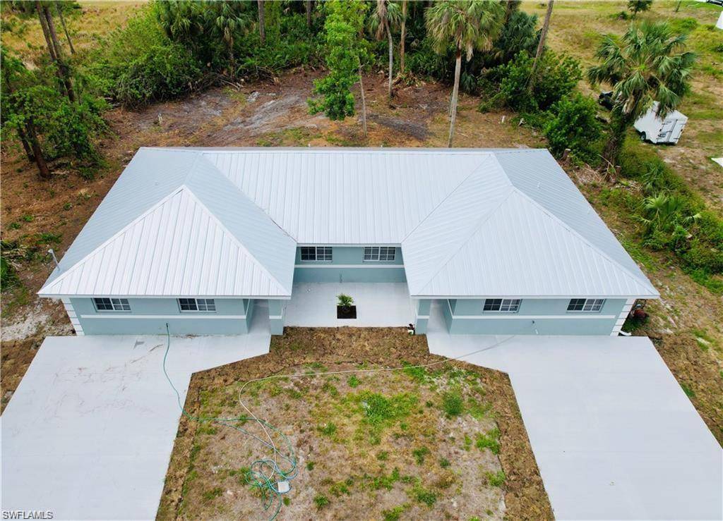 Fort Myers, FL 33905,3825/3827 Hollycrest ST