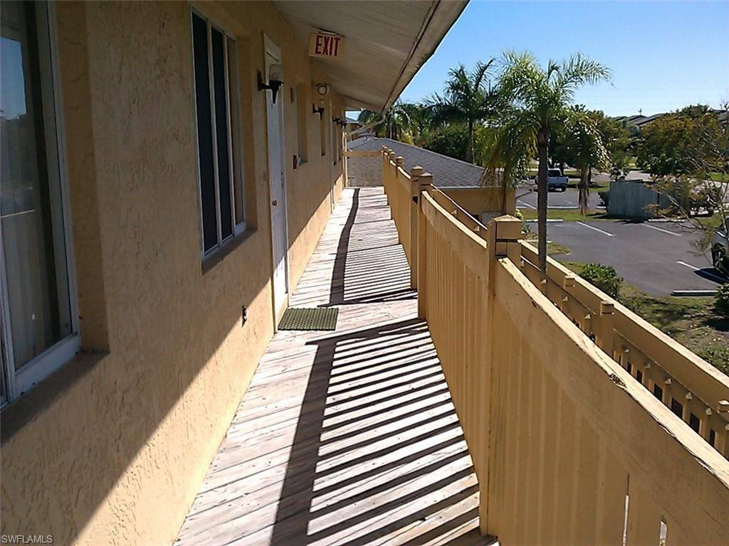 Cape Coral, FL 33914,4617 SW 8th PL #8