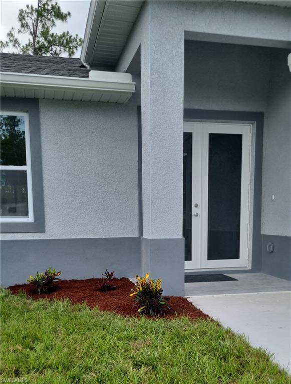 Lehigh Acres, FL 33972,1102 E 15th ST