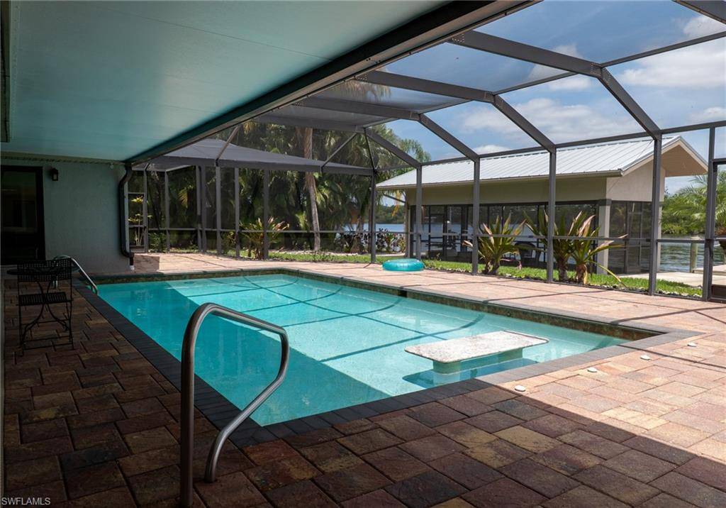 Fort Myers, FL 33905,14562 Riverside DR