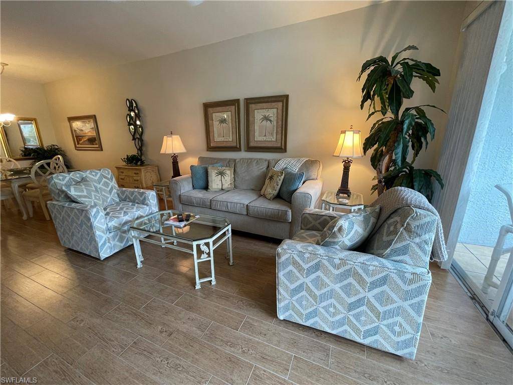 Naples, FL 34110,519 Roma CT #2103