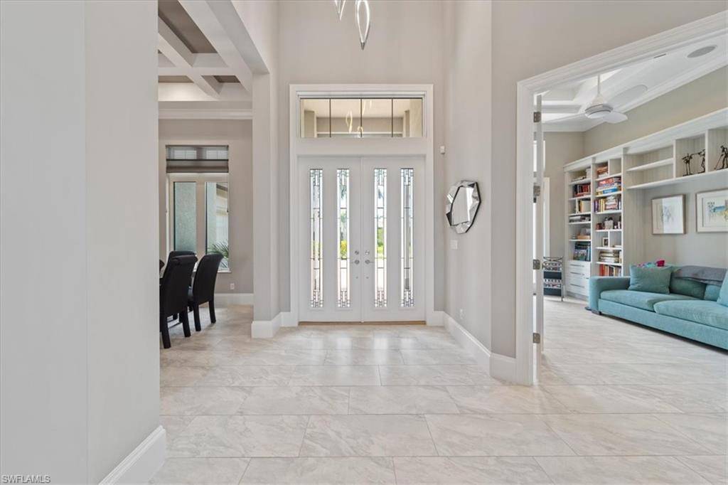 Naples, FL 34120,11907 Hedgestone CT