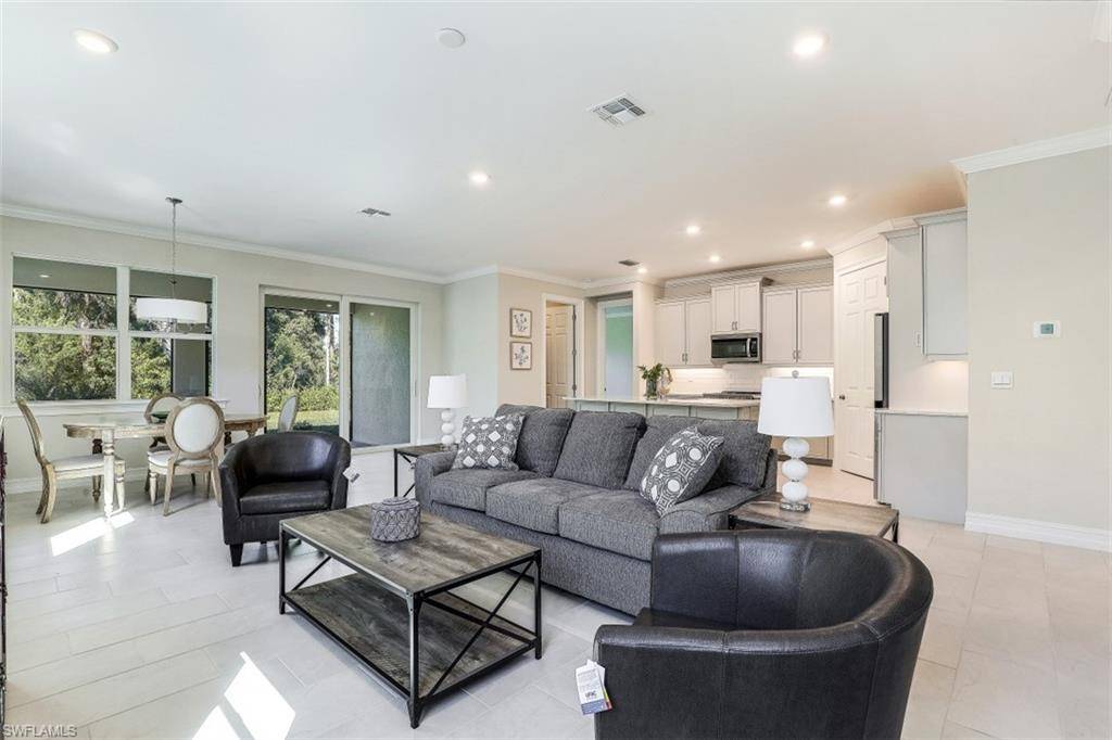 Naples, FL 34114,315 Tamarindo LN