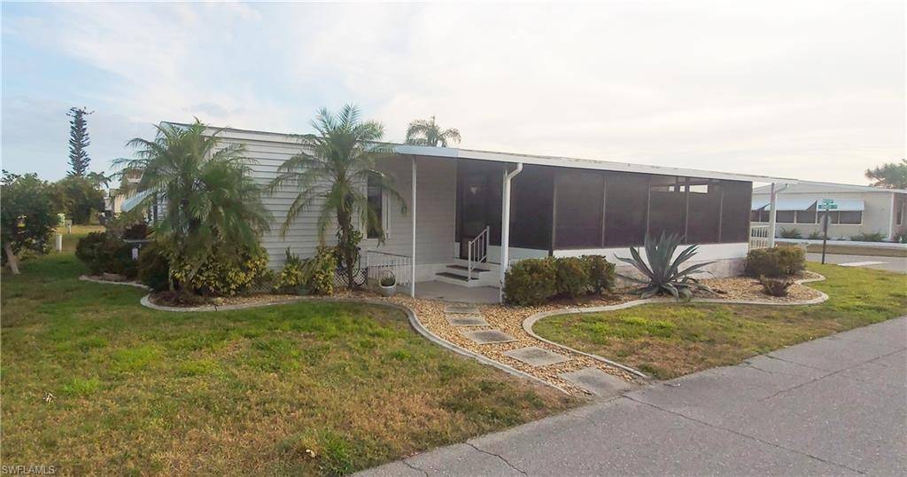 Fort Myers, FL 33908,12 Santo CT