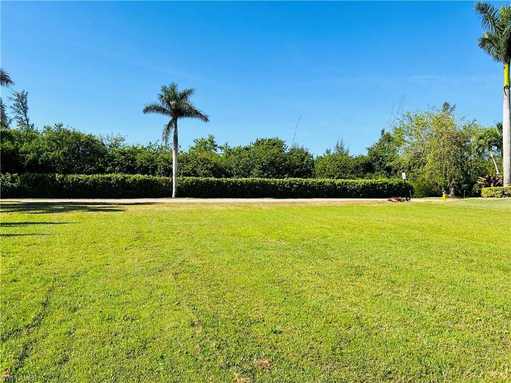 Cape Coral, FL 33991,11630 Royal Tee CIR