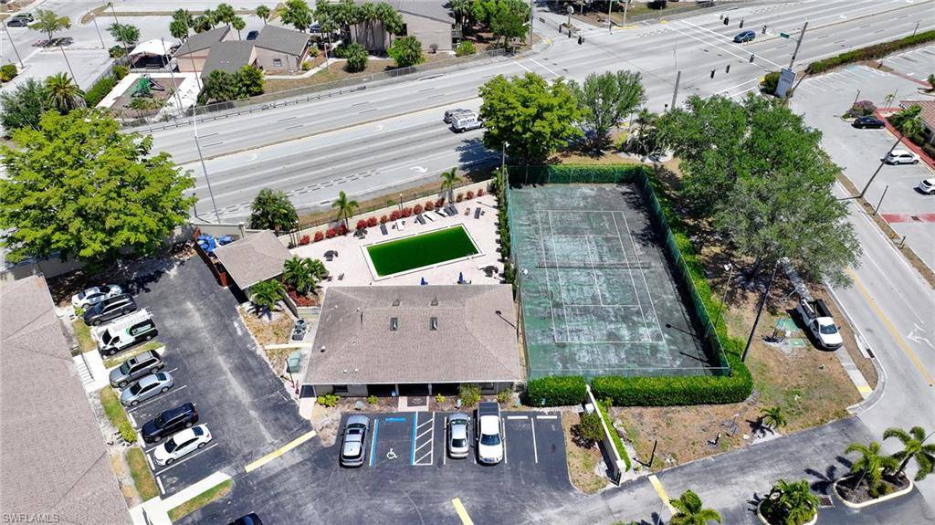 Fort Myers, FL 33919,5309 Summerlin RD #911