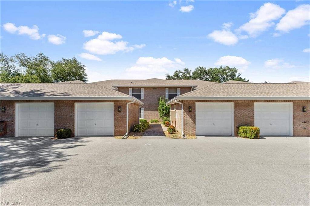 Naples, FL 34109,6670 ILEX CIR #4G