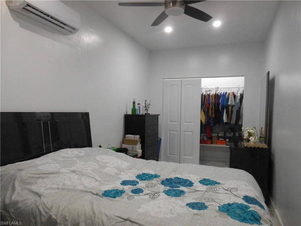 Labelle, FL 33935,1280 Bonneville ST