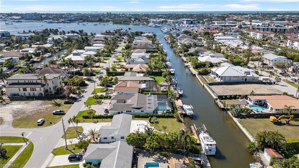 Naples, FL 34102,1589 Osprey AVE