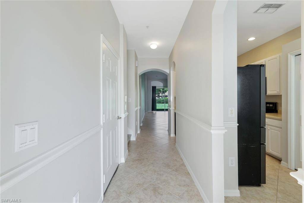 Naples, FL 34114,14165 WINCHESTER CT #203