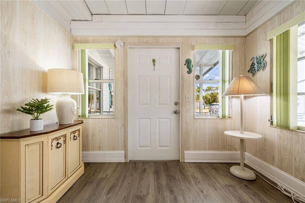 Fort Myers, FL 33908,101 Elise DR