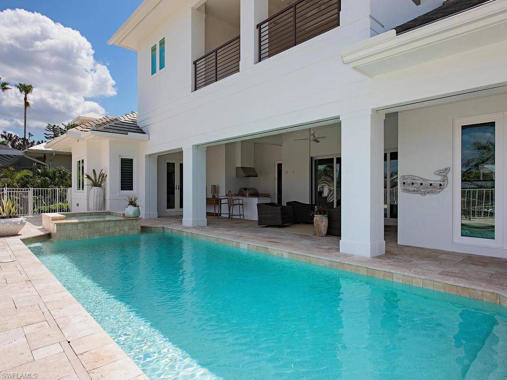 Naples, FL 34102,Address not disclosed