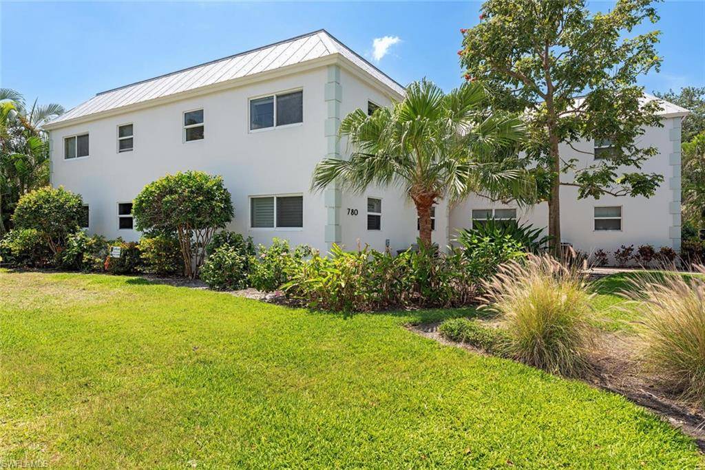 Naples, FL 34102,780 10th AVE S #23