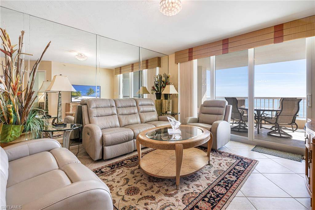 Marco Island, FL 34145,990 Cape Marco DR #1003