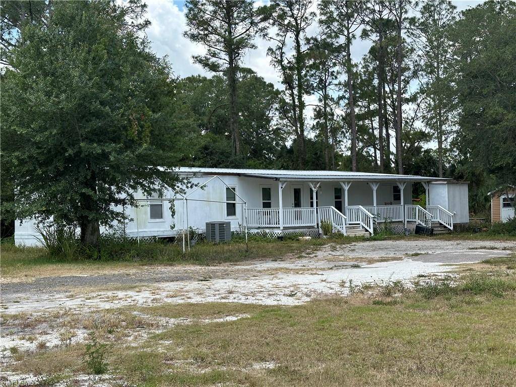 Fort Denaud, FL 33935,2280 Phillips RD